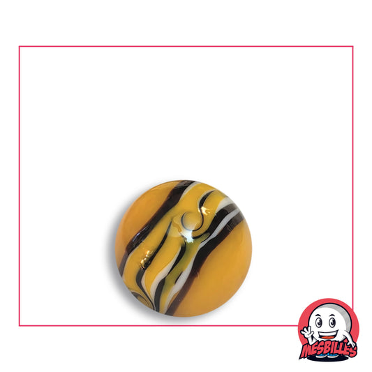 Bille Art Hawaï Orange en verre opaque jaune orangé, bande jaune vif rayée de blanc et de brun foncé, enroulée en volutes, vue de dessus, 16 mm de diamètre