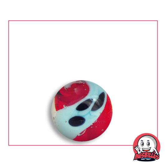 Bille Art Yin-Yang Rouge en verre rouge translucide, ruban bleu ciel opaque en S et ovales bleu marine, vue de dessus, 16 mm de diamètre