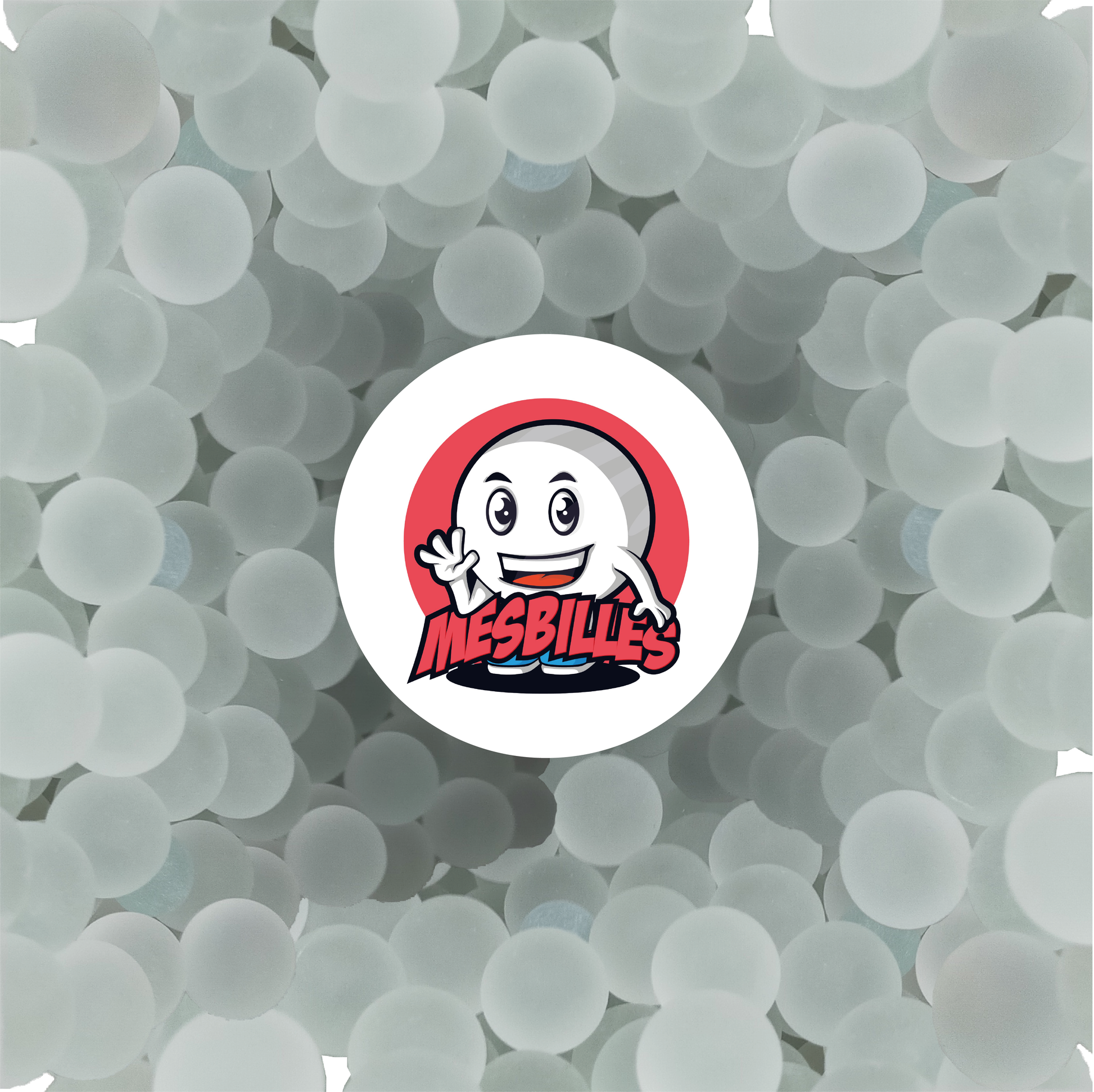 Amanti delle biglie, abbiamo una chicca per voi: la nostra biglia Satinata, una magnifica biglia di 50 mm in vetro boemo satinato.